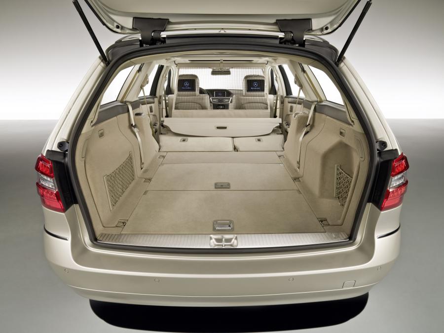  Mercedes-Benz E-Class Estate 2009 года  (фото 12 из 49)